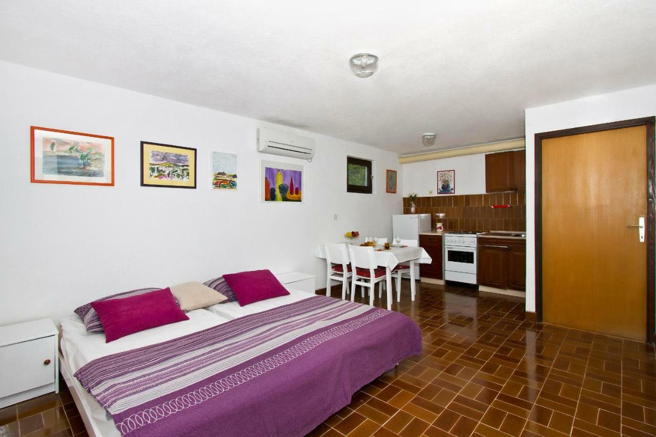 Apartments Maestro Стоморська Екстер'єр фото