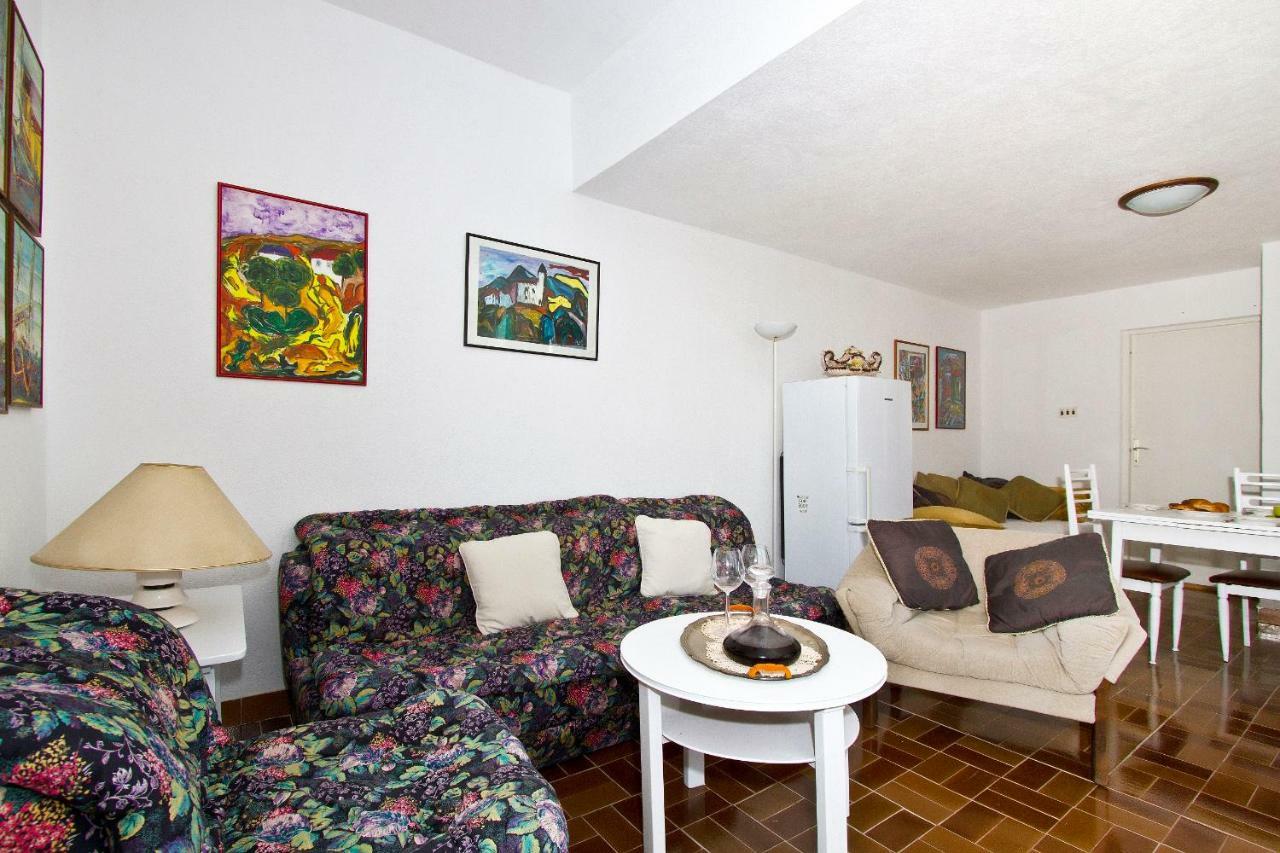 Apartments Maestro Стоморська Екстер'єр фото
