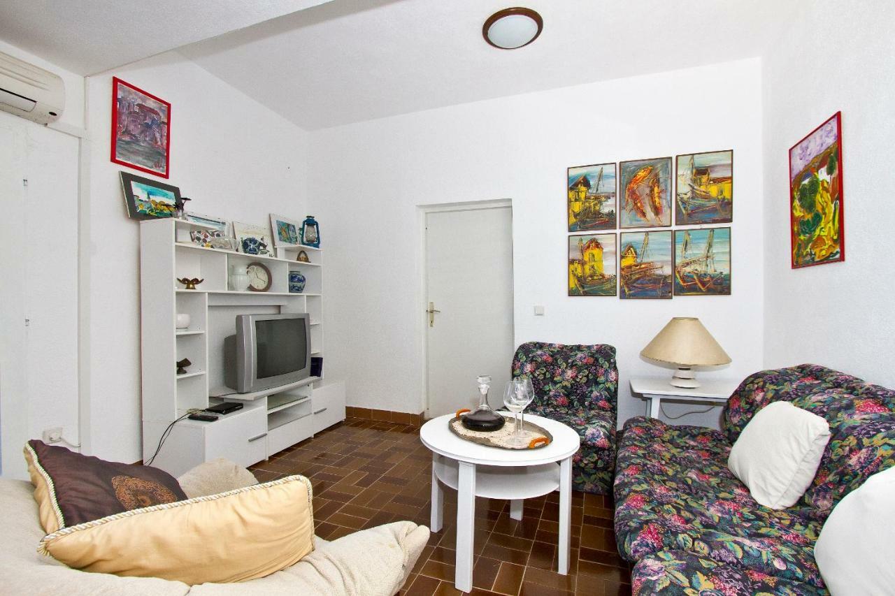 Apartments Maestro Стоморська Екстер'єр фото